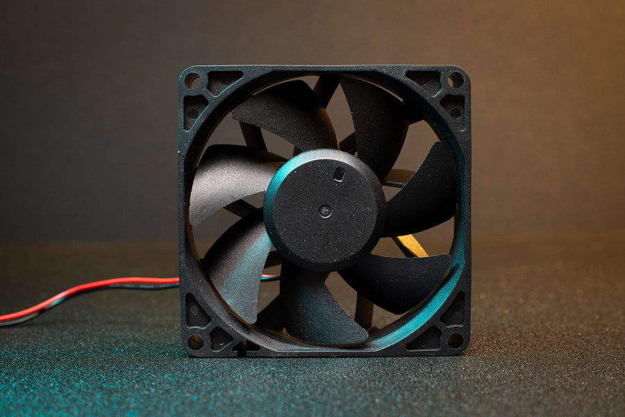 8025 Balance series axial fan by HoneyBadger